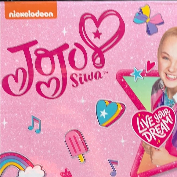 BNIB Jojo Siwa Girls' Hi-Top Sneakers & Scented lip gloss bundle - Picture 1 of 6